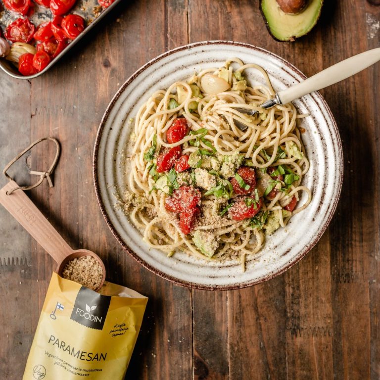 le Paravegano est une alternative 100 % végétale au parmesan traditionnel.