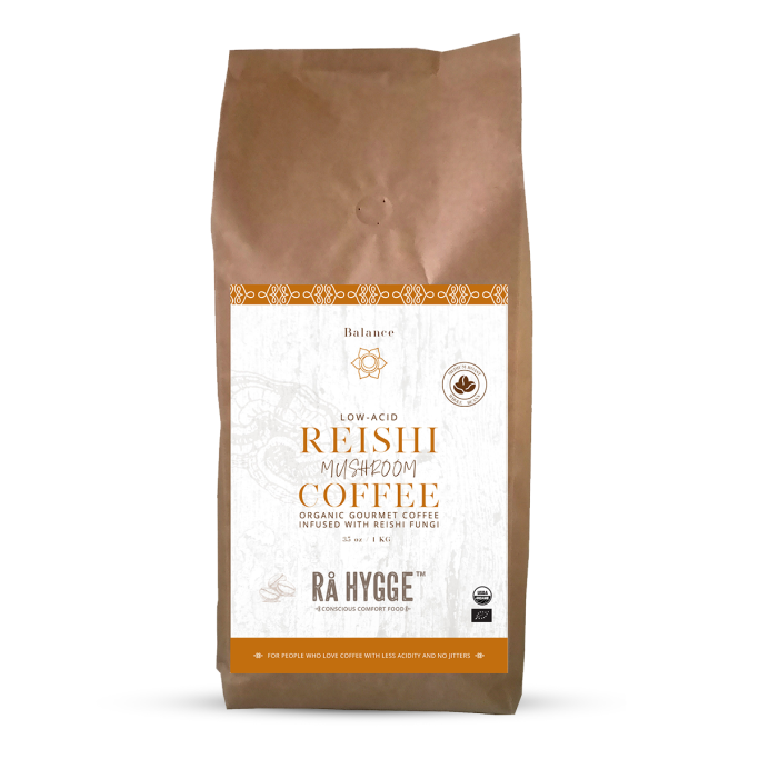 Sachet de café Moulu RA Khyde, étiquette blanche et dorée sur fond marron.